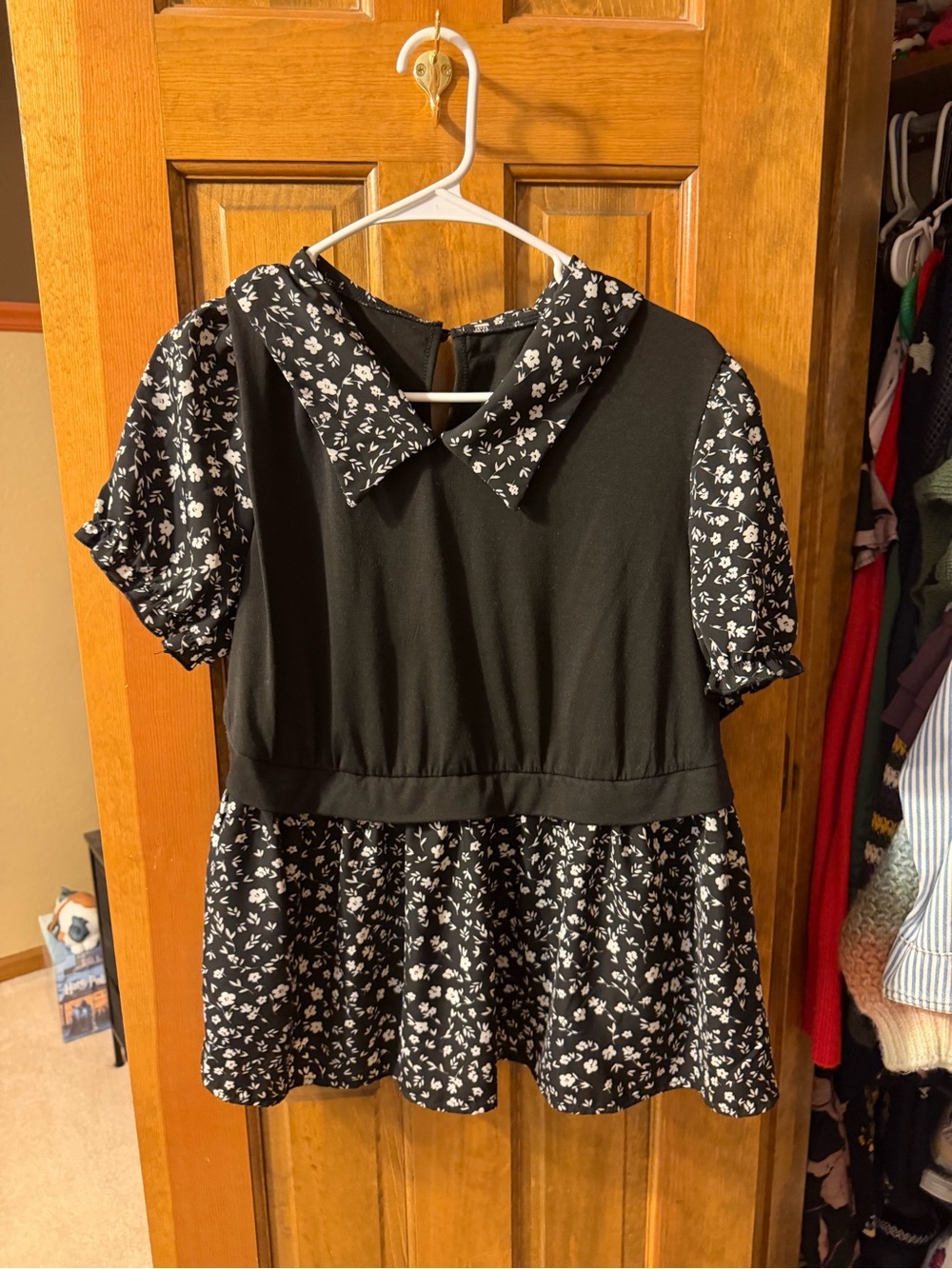 Black Floral Collar Peplum Top
